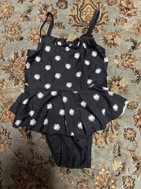 Old Navy Black Daisy Peplum Swim Suit